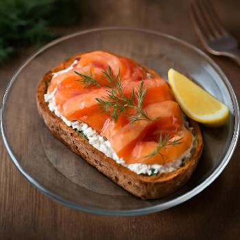 Speedy Smoked Salmon Tartine