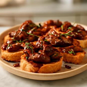 Spicy Chicken Liver Crostini with Balsamic Glaze
