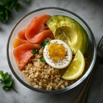 Quinoa Breakfast Bowl with Smoked Salmon and Avocado