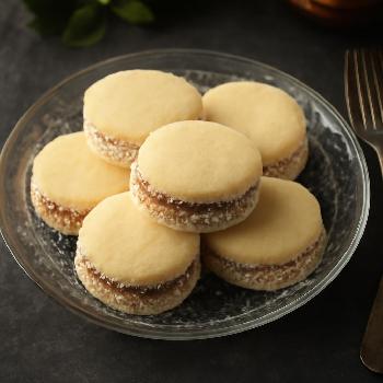 Maicena Alfajores: Soft and Delicate