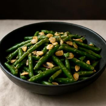 Sautéed Green Beans with Almonds: A Perfect Beef Side
